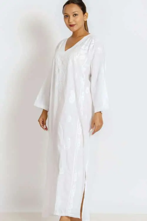 Amrita Embroidered White Nightgown