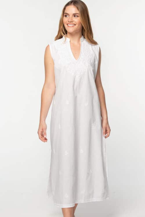 Sumana Embroidered White Sleeveless Nightgown